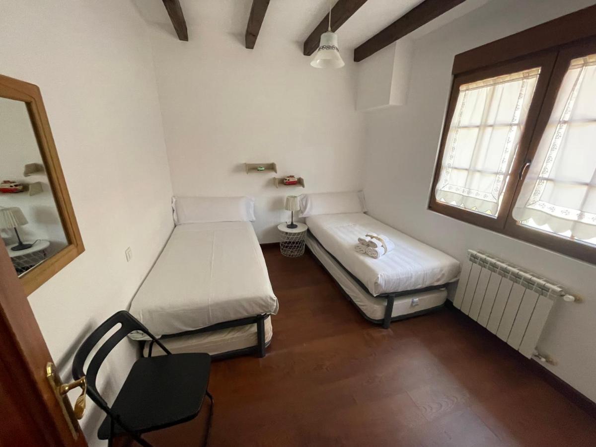 Casa La Llosa En Apartment